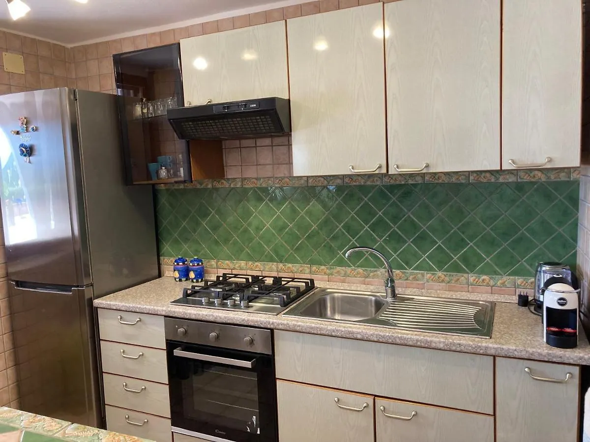 Appartamento In Villa Panoramica Maladroxia Италия